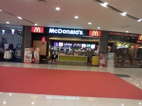 McDonald's (แมคโดนัลด์)