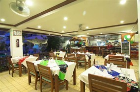 Karon Whale Restaurant