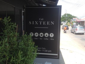 Café Sixteen
