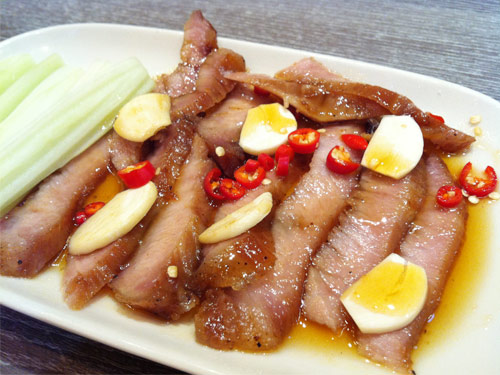 หมูคำหวาน