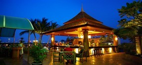 Coconut Pool Bar & Sunset Beer Garden