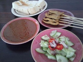 หมูสะเต๊ะ