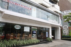 Samran Restaurant