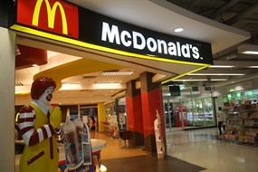 McDonald's (แมคโดนัลด์)