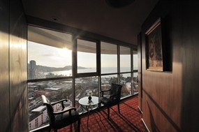 Sky Lounge
