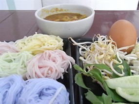 บ้านขนมจีน(อุบล)