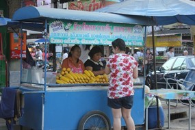 ป้าผ่อง ข้าวโพดหวานต้ม 