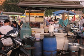 บะหมี่จอนยาว