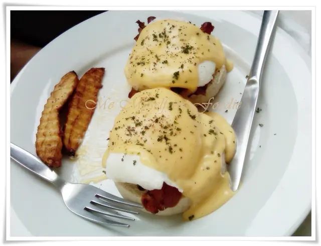 Egg Benedict