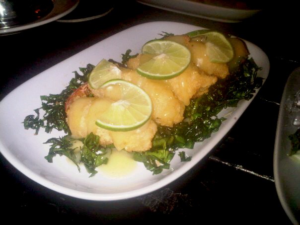 กุ้งทอดราดซอสเลมอน