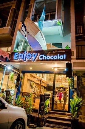 Enjoy Chocolat