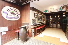 Bacco Restaurant and Wine Bar