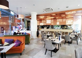 Bar Italia by Gie Gie