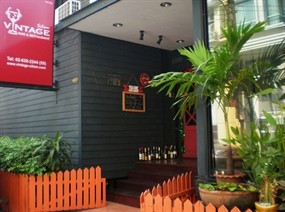 Vintage Silom Bar & Restaurant