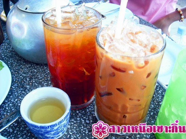 ชามะนาว กาแฟเย็น ชาร้อน(ฟรี)