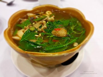 แกงผักหวาน