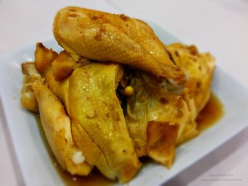 ไก่นึ่งแจ่ว