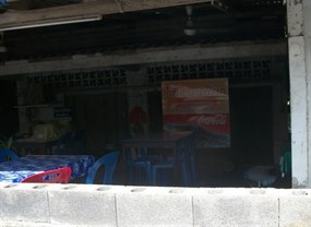 Phi Khaek Restaurant