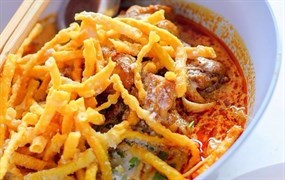 ป้าพร ข้าวซอย