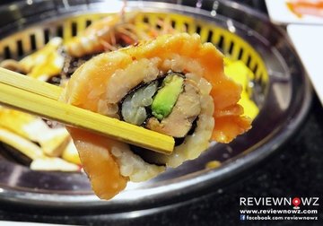 ฟัวกราส์แซลมอนโรล ชิ้นพอดีคำ หอมหวามมันเค็มชัดเจนดี ตับน้อยไปหน่อยรสไม่ค่อยขึ้น ทำได้ดี