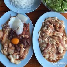 ศรีปทุมหมูกระทะ