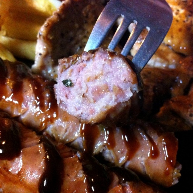 ไส้กรอกฉ่ำมากก หนังกรอบสุดๆ