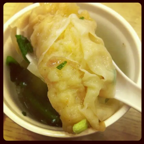 เกี้ยวกุ้งจัมโบ้