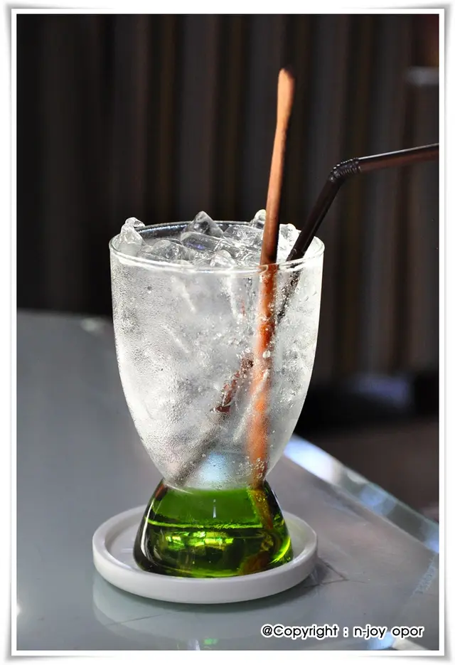 กรีน แอปเปิ้ล โซดา 65.-