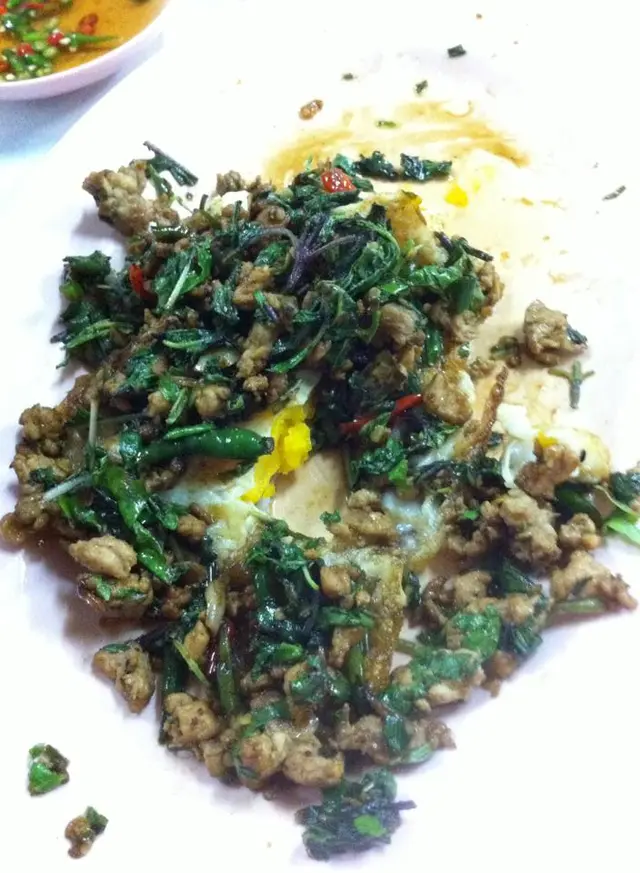 ไข่ระเบิด