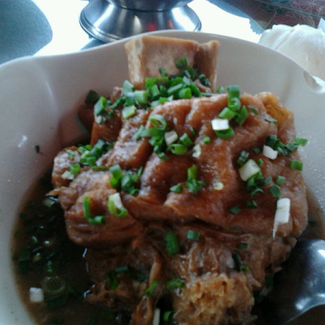 ขาหมูยูนนาน