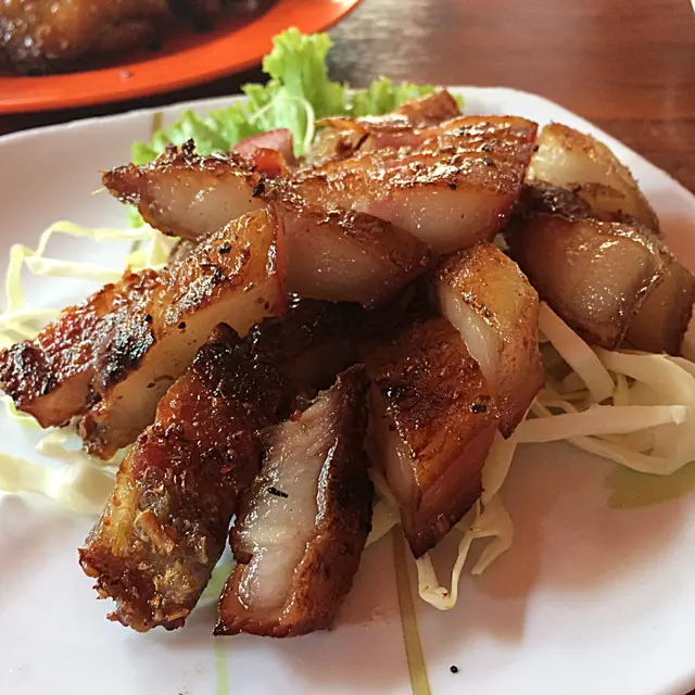 คอหมูย่าง มาชิ้นเบ้งๆเลยค่ะ ใครชอบทานต้องห้ามพลาด