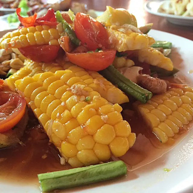 อันนี้ก็อร่อยค่ะ เครื่องแยะ รสชาติดี