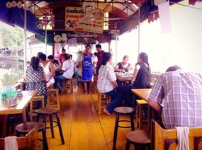 ก๋วยเตี๋ยวเรือเอี้ยมจุ๊น
