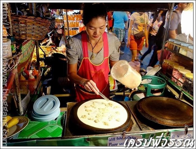 โรยทอปปิ้งให้มีช่องว่างเท่าๆกัน