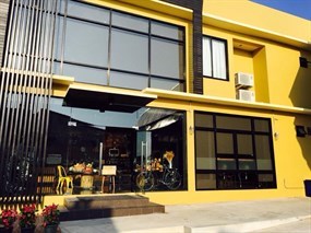 Garage Café