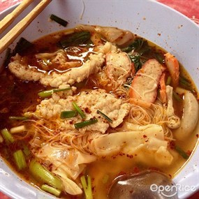 ก๋วยเตี๋ยวบัวใหญ่