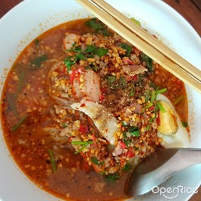 ก๋วยเตี๋ยวเรือปูเสื่อ