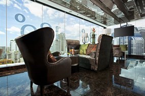 180° Lounge