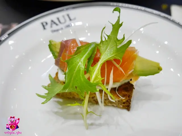 อร่อยดีแต่แอบแพงเพราะมี ++ อีก