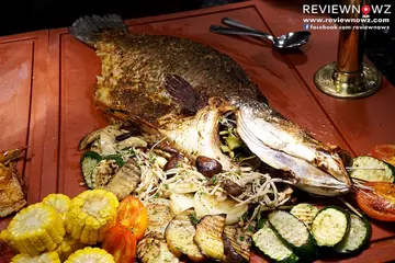 Roasted whole snapper with Thai herbs sauce