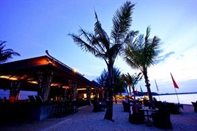 @Beach Restaurant by Beyond Resort Khaolak