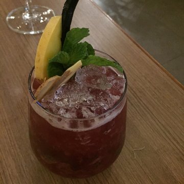 Naam Dokmai Sangria