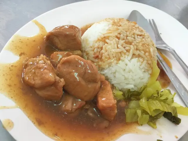 ข้าวหมูตุ๋น