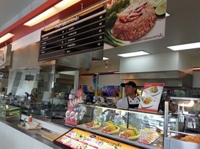 ข้าวผัดกระทะเหล็ก