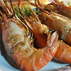 ส้มตำไก่ย่างวาริน สะพานมหาดไทย