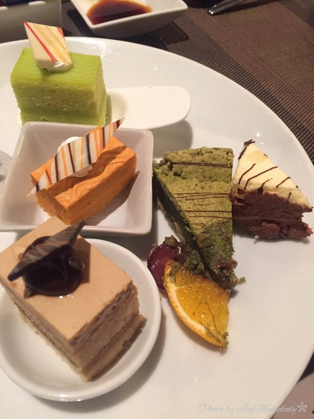 เค้กชิ้นพอดีคำ