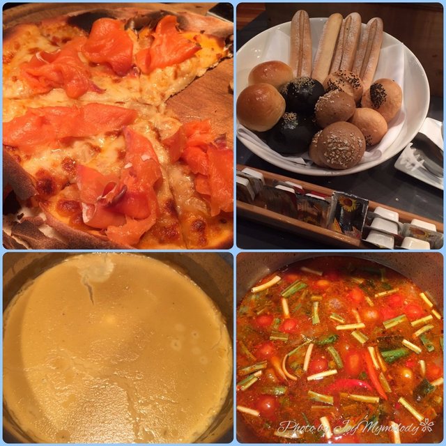 พิซซ่า ขนมปัง ซุปฟักทอง ต้มยำซีฟู้ด