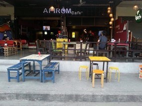 Apirom Cafe