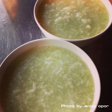 ข้าวต้มใบเตย