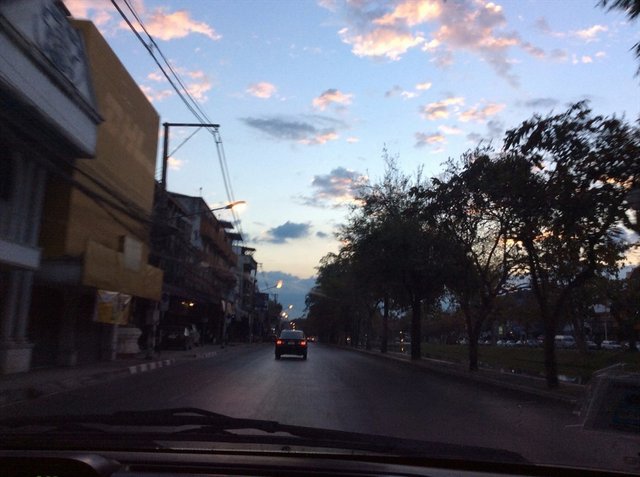 เส้นทางคูเมืองยยามเช้า